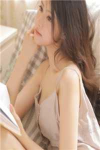 女主叫江灼的