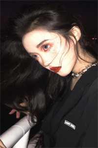 搜索谢楚灵