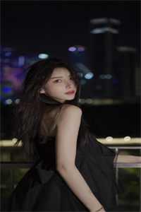 袁英明老婆