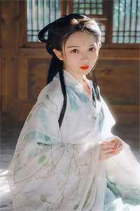 周雅女主