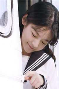 女主叫夏依