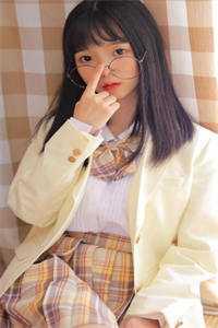 穿越主角叫半夏
