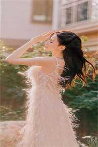 女主叫慕时时的