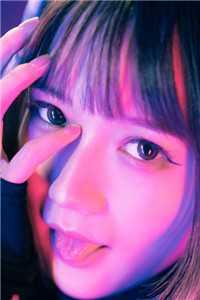 里面的女主角叫许乐乐