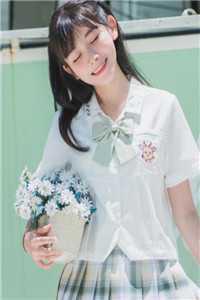 曲嘉岭扮演者