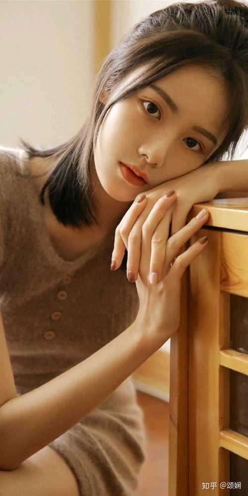 女主叫夏知秋