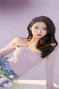 女主叫周曼曼
