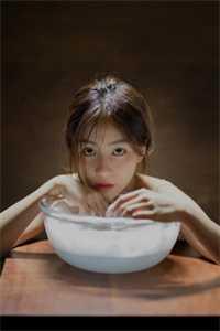 魏娅妮简历