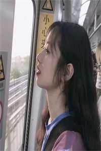 女主角叫墨羽的