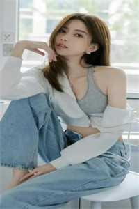 女主叫苏泠泠