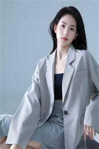 女主秦晚