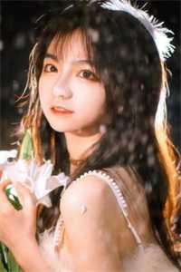 女主叫周贞的