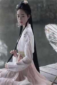 曹琴默是什么嫔