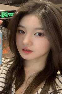 江泠挽月