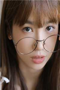 赵文卓出演方世玉的时候多少岁