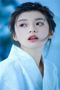 女主名叫南宫璃的