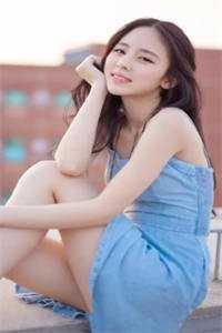 秦川苏嫣然与美女总裁荒岛求生