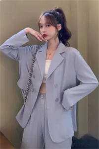 沈溶月梅香