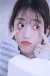 贺知小梅