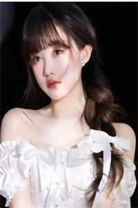 阿尼亚劳埃德