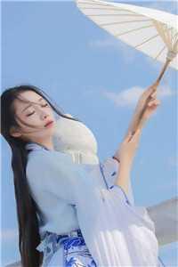 蓝凤予麒净