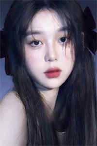 宋真真和葎