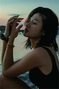 余佩兰陈红英