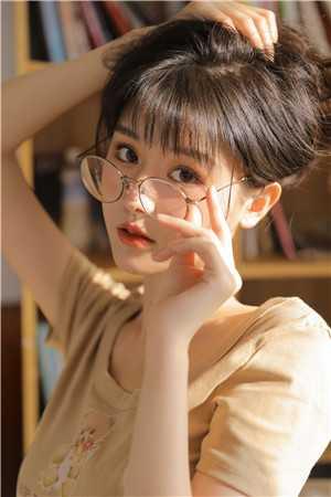 邰青茜庄翔伦