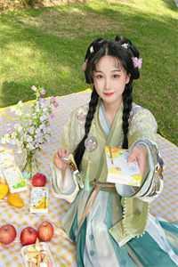 施桂祥苗妍中