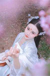 林琛陈子豪