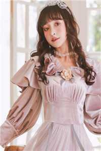 顾娜紫任卿震