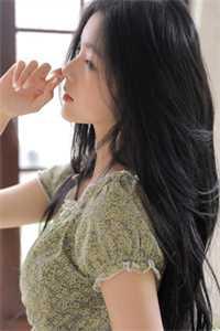 叶白青莲玉佩