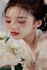 薄妄婉婉