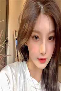 卓学绿尹巧雄