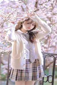高凝妮冯莎美